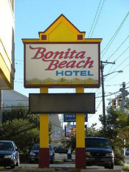 Bonita Beach Hotel - OceanCity.MD