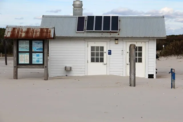 Public Restrooms — Ocean City, Maryland