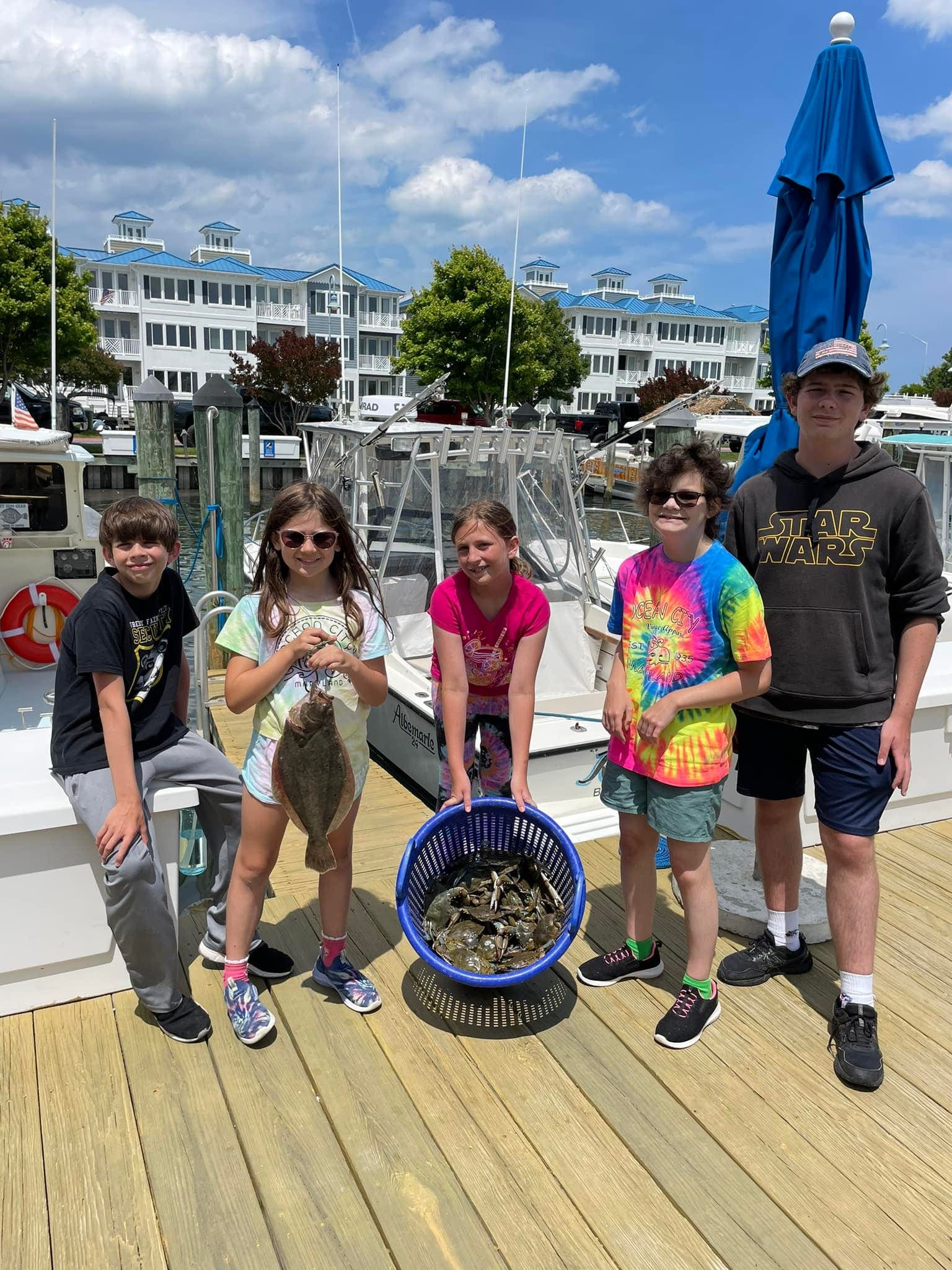 Maryland blue crab claw — measure keepers to DNR size rules