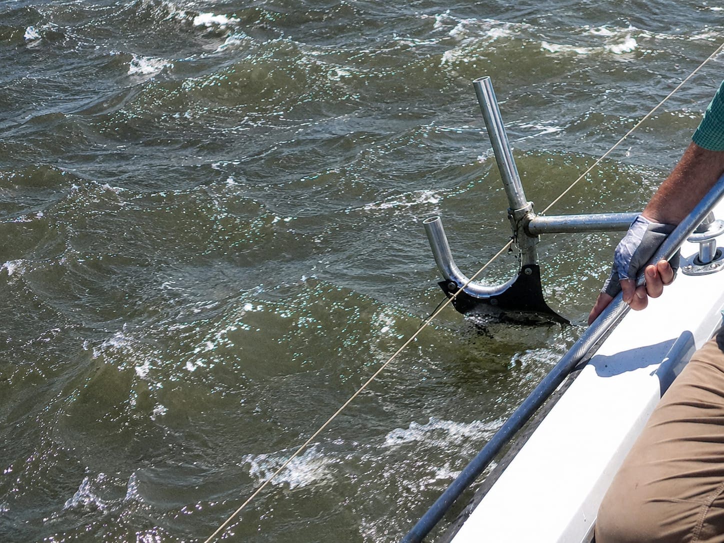Bay waters near Ocean City suited to boat crabbing