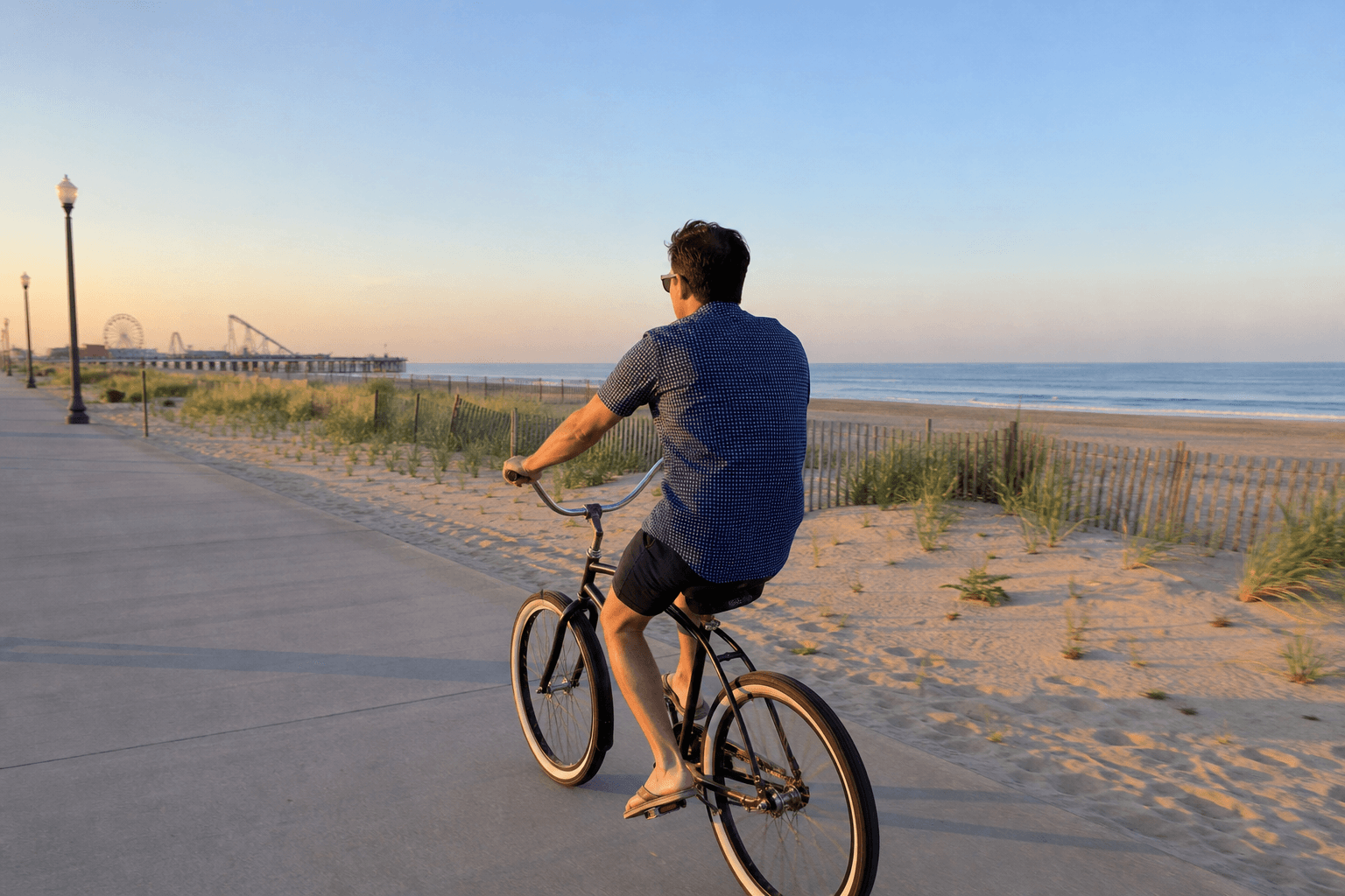 Adult beach-cruiser rental: slow miles, upright joy, no Strava shame — Beach Blog photo, Ocean City, Maryland