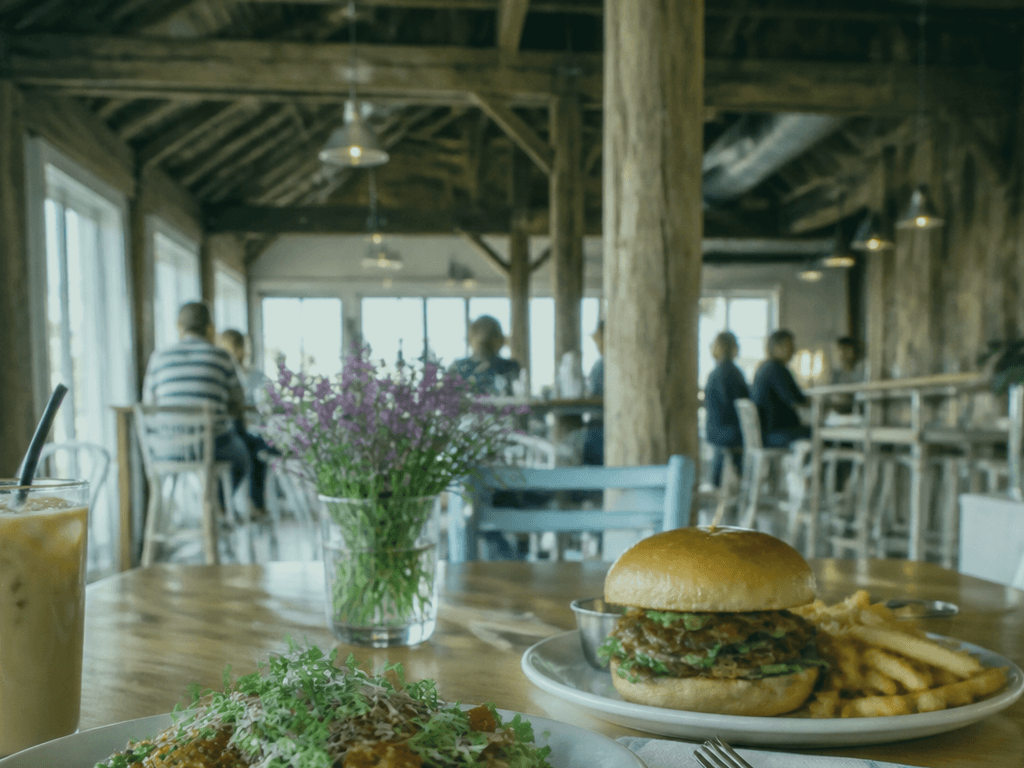Barn 34 review: brunch, burgers, bars, and the calendar — supporting Beach Blog photo, Ocean City, Maryland