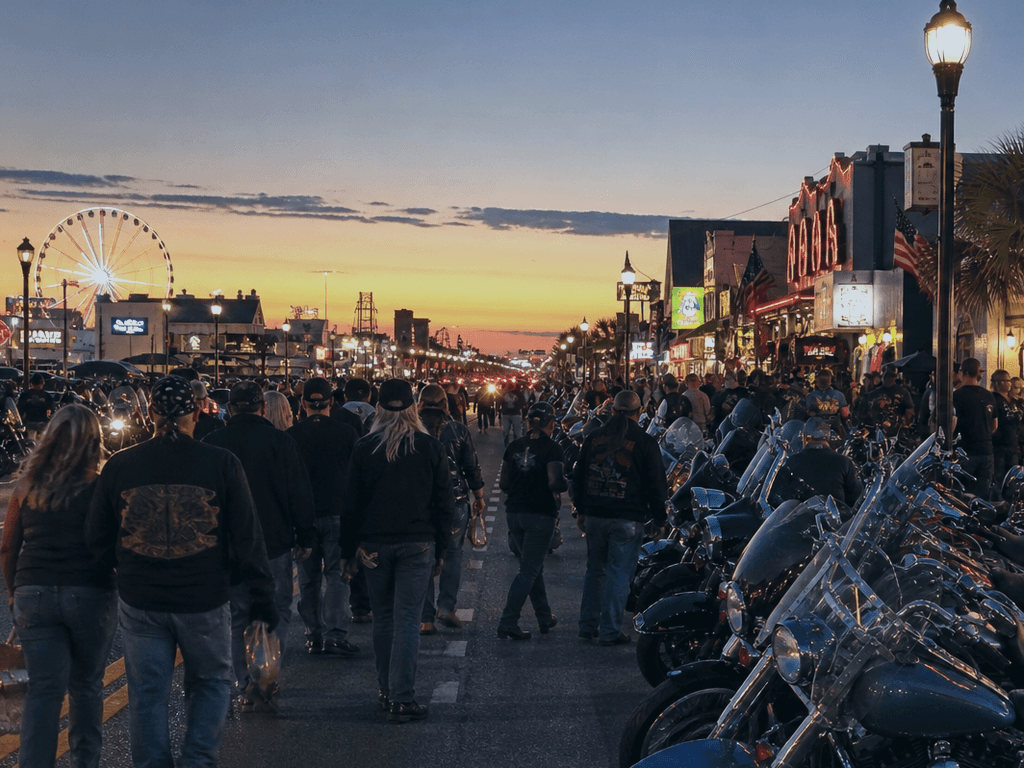 Bike Week crowd pacing from a local who has worked the weekends — supporting Beach Blog photo, Ocean City, Maryland