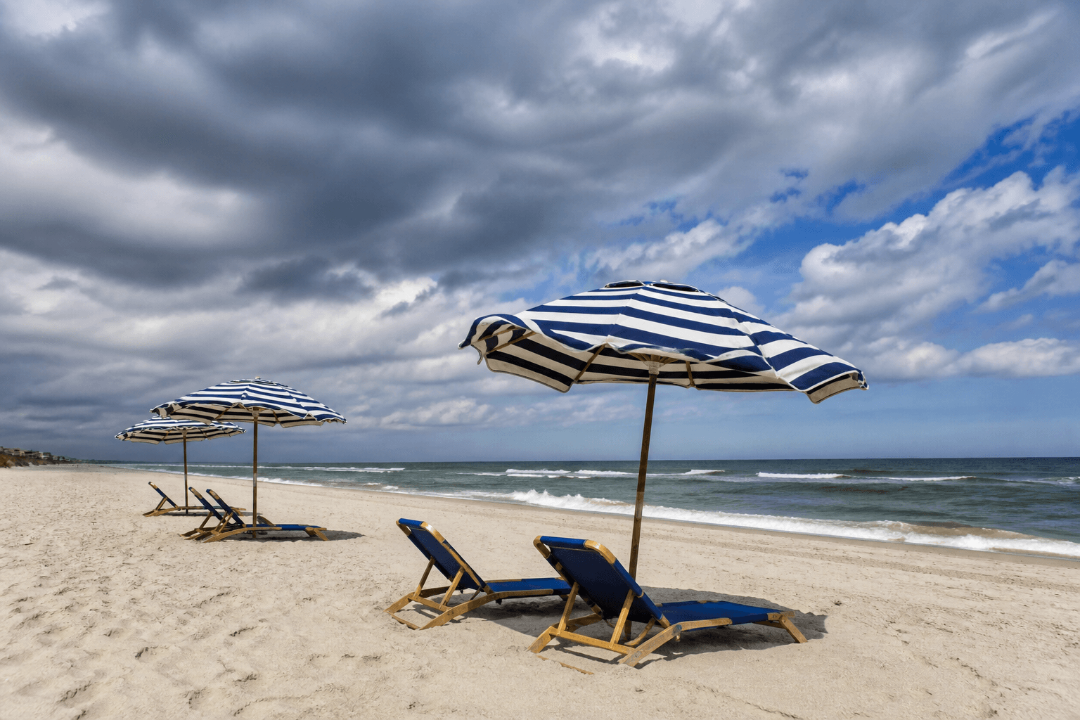 Fenwick beach day: read wind and rain before you unpack — Beach Blog photo, Ocean City, Maryland
