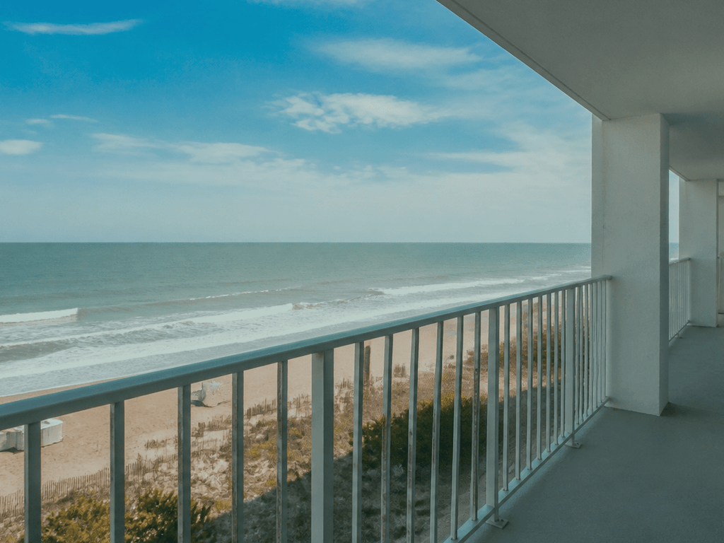 Hammock between condos: do not—rails are not trees — supporting Beach Blog photo, Ocean City, Maryland