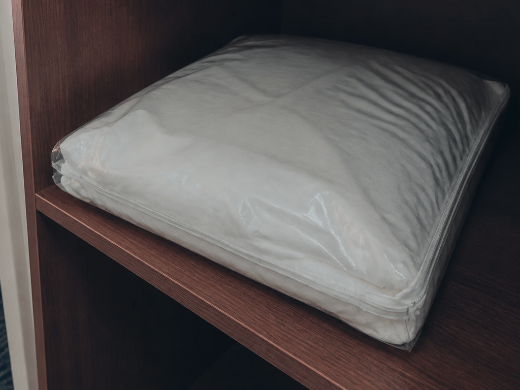 Hotel crib sheets: pack a spare fitted sheet — supporting Beach Blog photo, Ocean City, Maryland