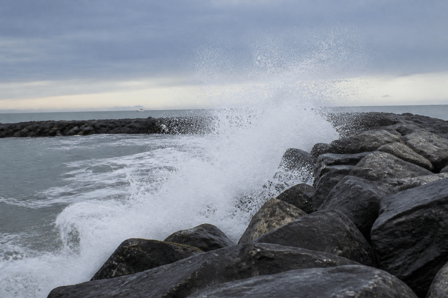 Inlet jetty spray: cover the phone before the selfie — Beach Blog photo, Ocean City, Maryland