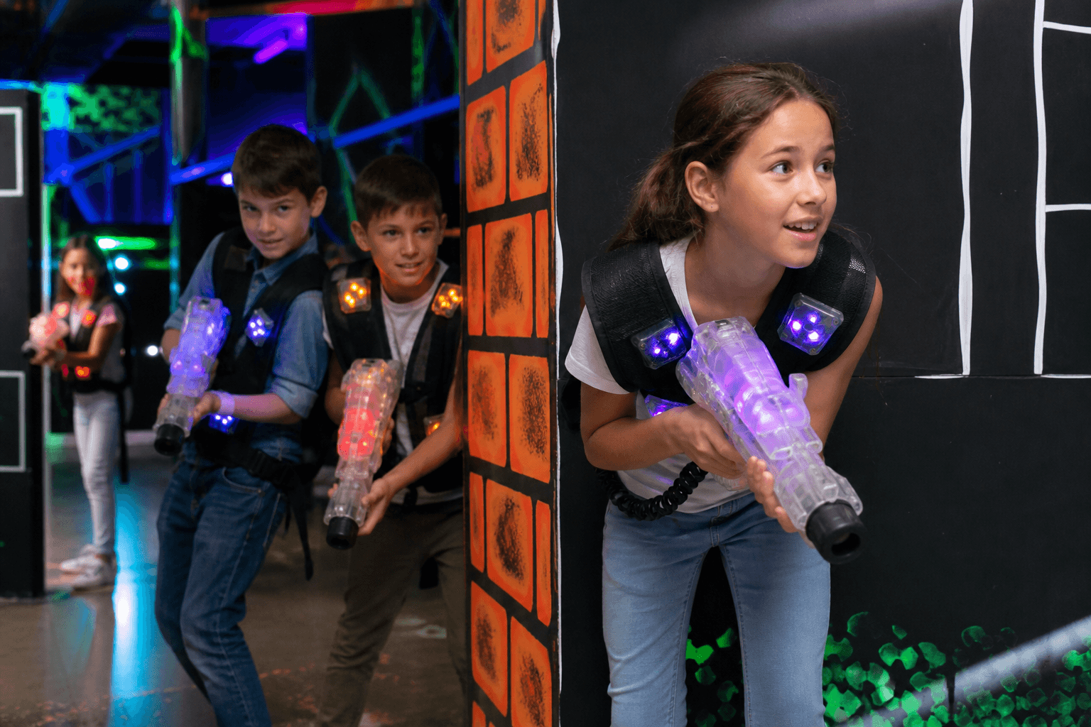 Laser tag indoor chaos: kid rating for dark rooms and sugar afterward — Beach Blog photo, Ocean City, Maryland