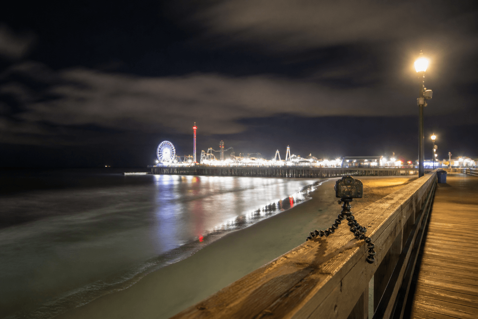 Long exposure pier lights: mini tripod, short session, no blocking walkers — Beach Blog photo, Ocean City, Maryland