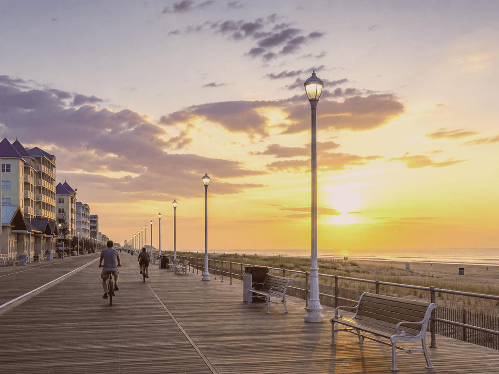 Ocean City Boardwalk morning photo loop: take the quiet lap first — supporting Beach Blog photo, Ocean City, Maryland