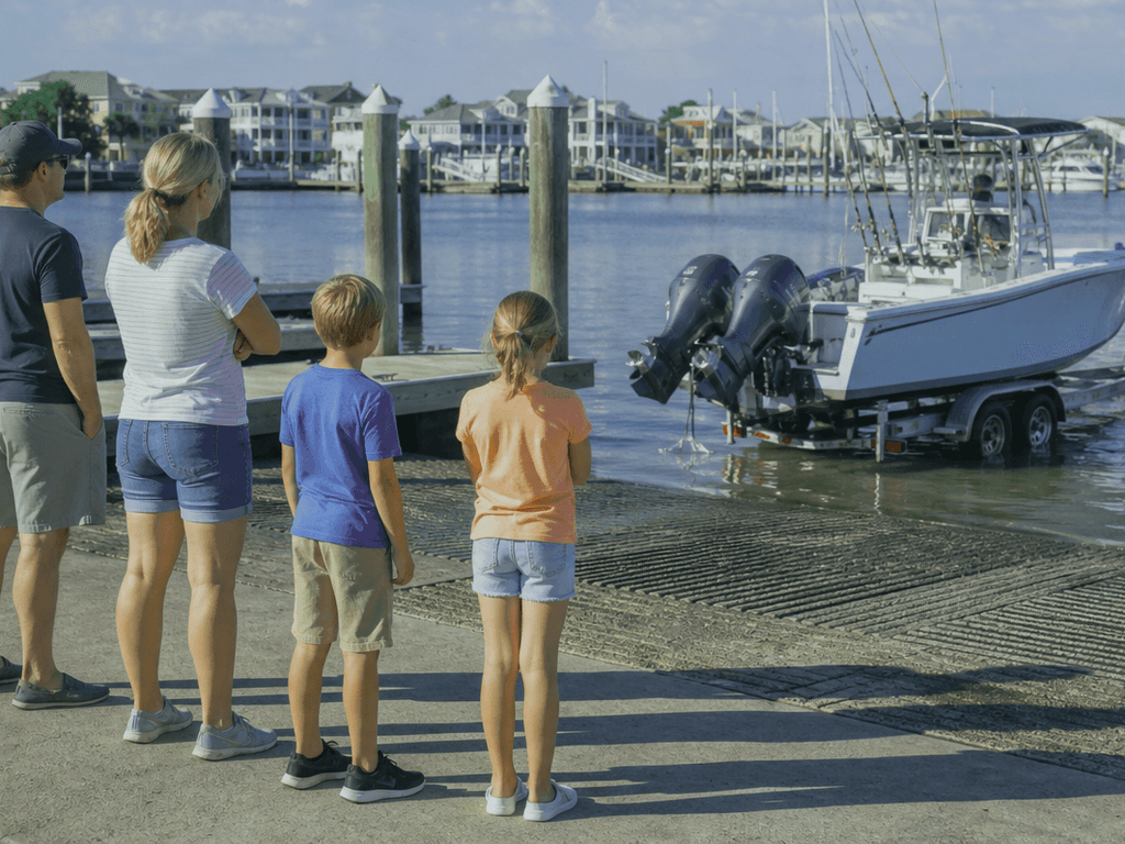 Ocean City boat-ramp spectator etiquette: watch the launch without getting in the way — supporting Beach Blog photo, Ocean City, Maryland