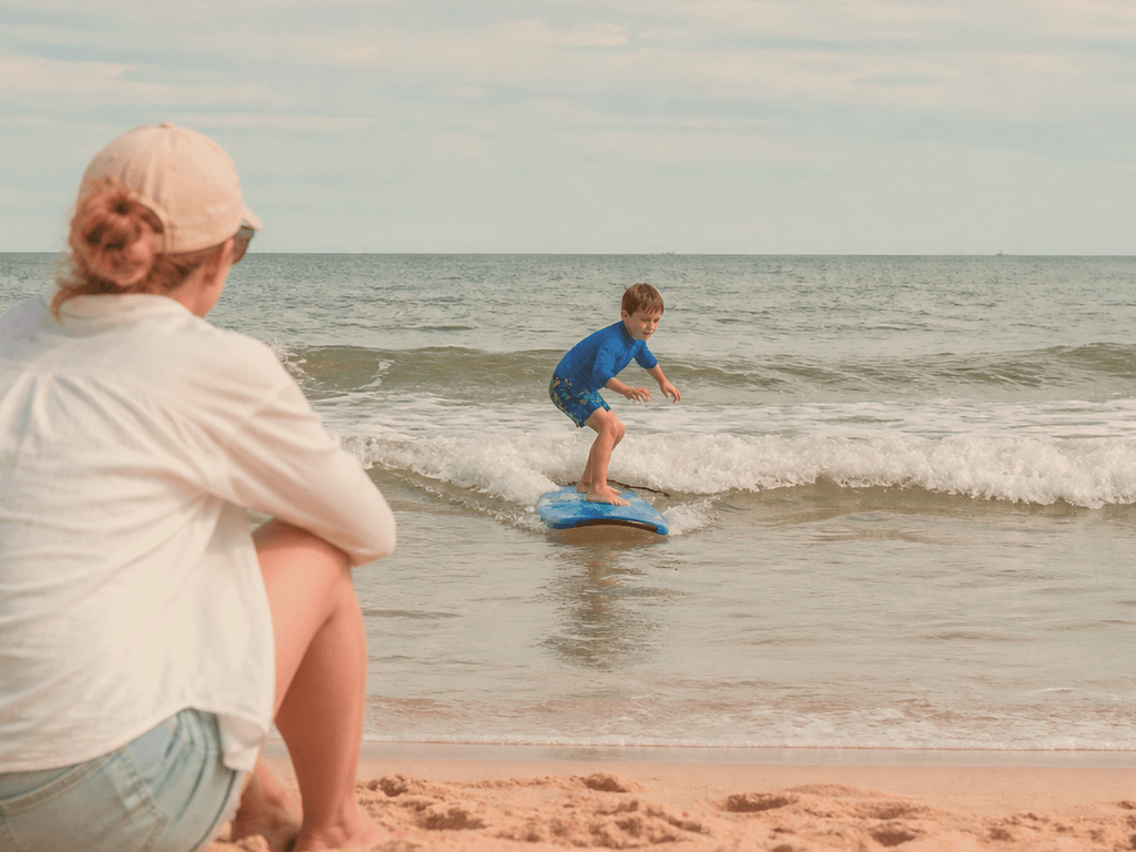 Ocean City first surf lesson observer plan: cheer from a useful distance — supporting Beach Blog photo, Ocean City, Maryland