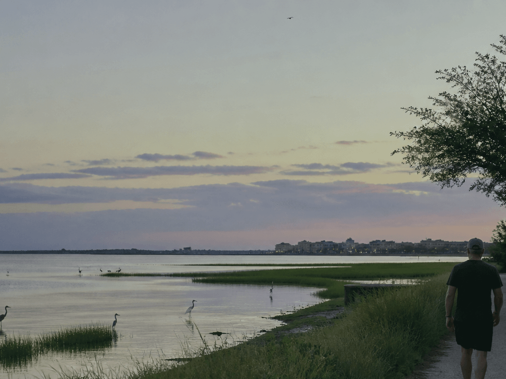 Ocean City weeknight quiet bay walk for a lower-key evening — supporting Beach Blog photo, Ocean City, Maryland