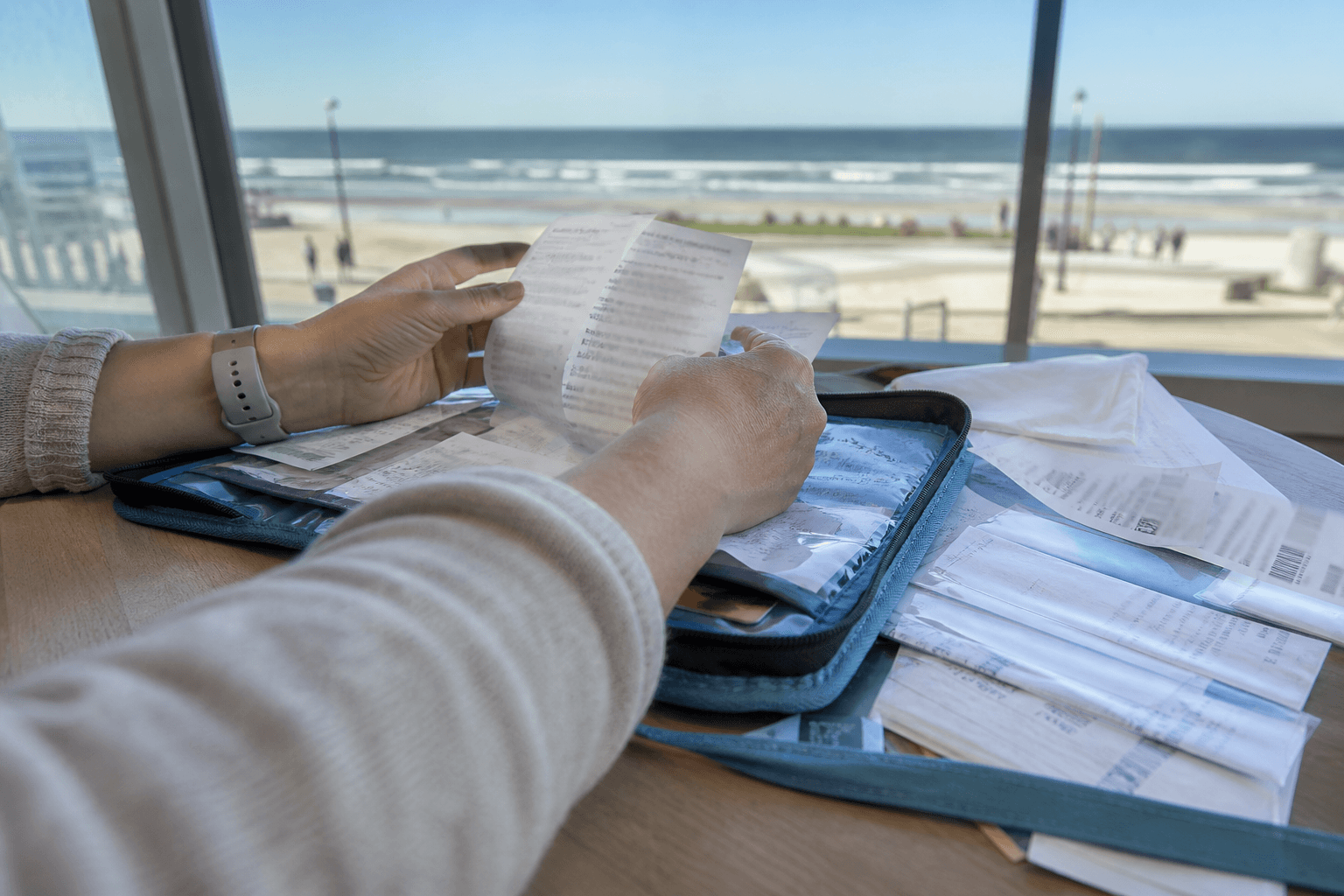 Outlet gift receipt folder: returns without the post-vacation archaeology — Beach Blog photo, Ocean City, Maryland