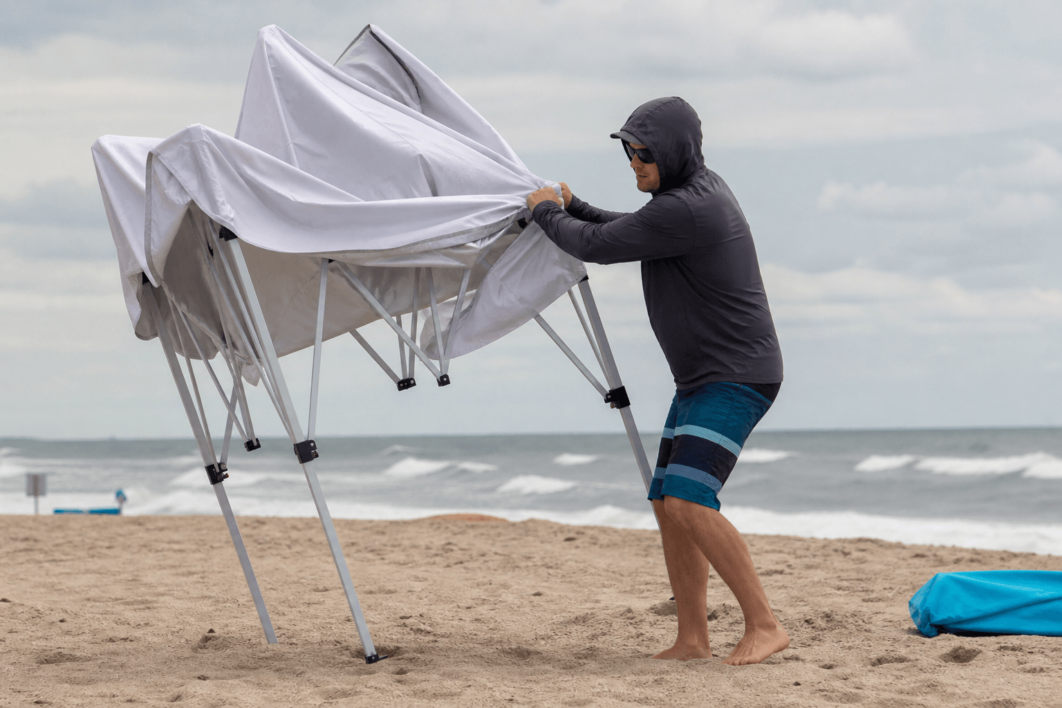 Pop-up canopy wind limit: fold before it flies — Beach Blog photo, Ocean City, Maryland