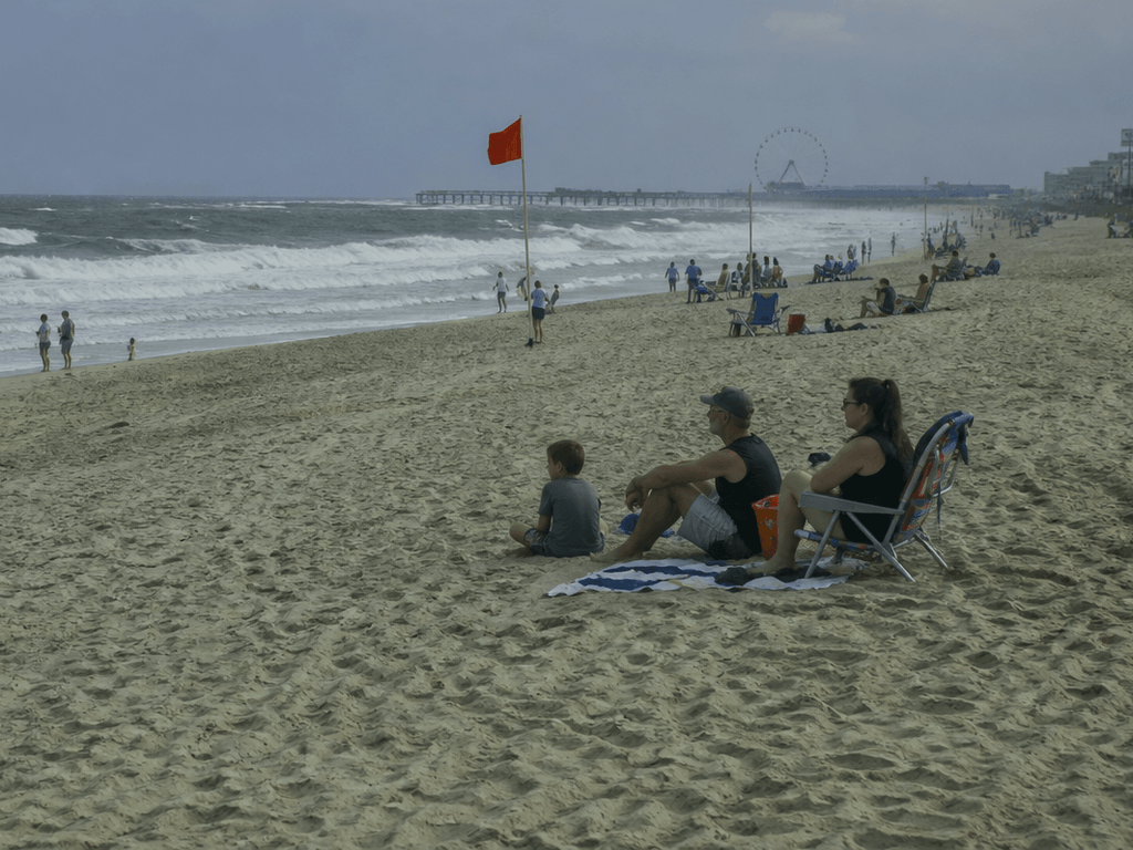 Rip current and flag day Plan B: keep the beach week when the ocean says no — supporting Beach Blog photo, Ocean City, Maryland
