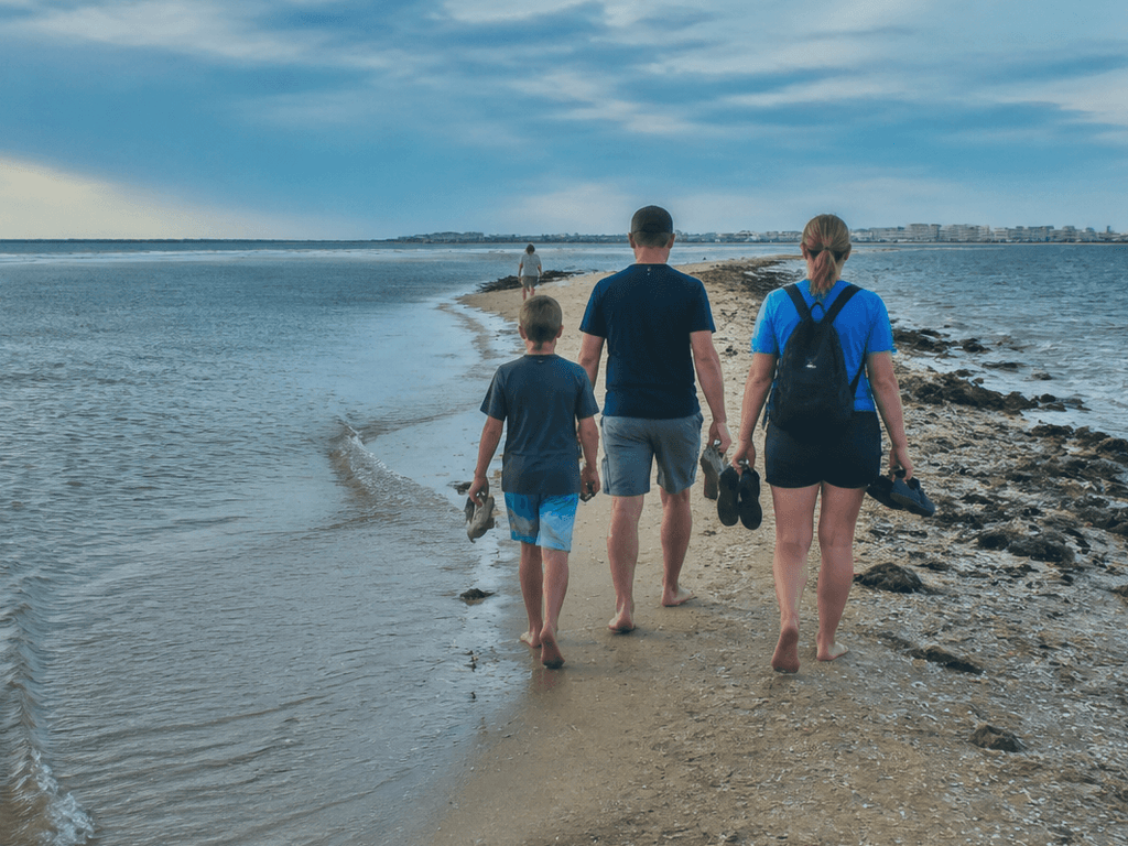 Sandbar low-tide walk rules: watch the return water like a clock — supporting Beach Blog photo, Ocean City, Maryland